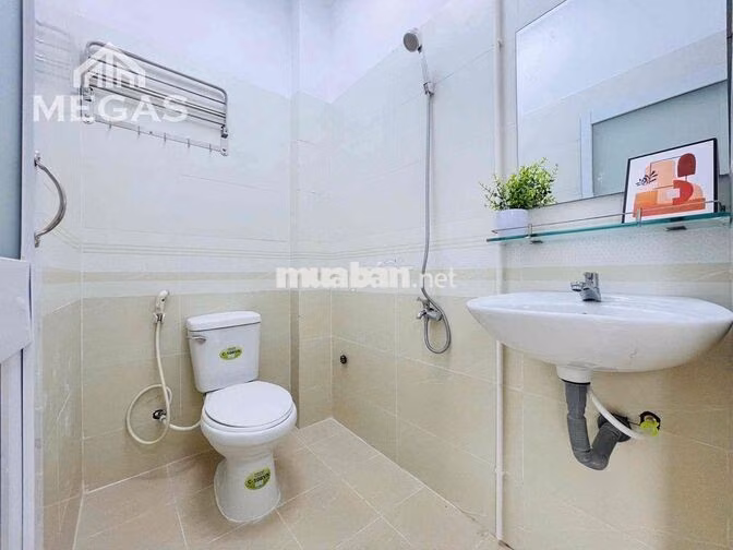 Cho thuê căn hộ siêu rẻ gần ĐH Mở Quận 6| Thang máy full nội thất xịn