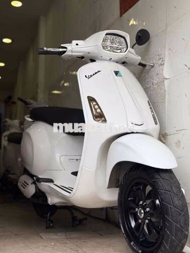Vespa Sprint 2015 Trắng Justin Bieber . BSTP 9 Chủ