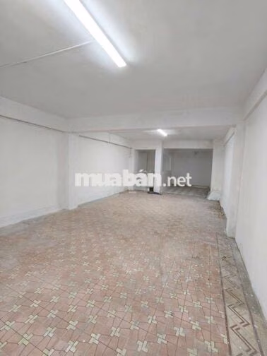 Cho thuê nhà Mặt tiền Chợ Bình Tây, Q6-4x17- 1 lầu- kinh doanh tốt