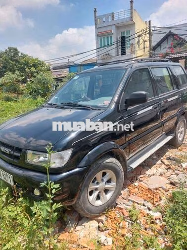 Isuzu Hi Lander 2004 Dầu Đen