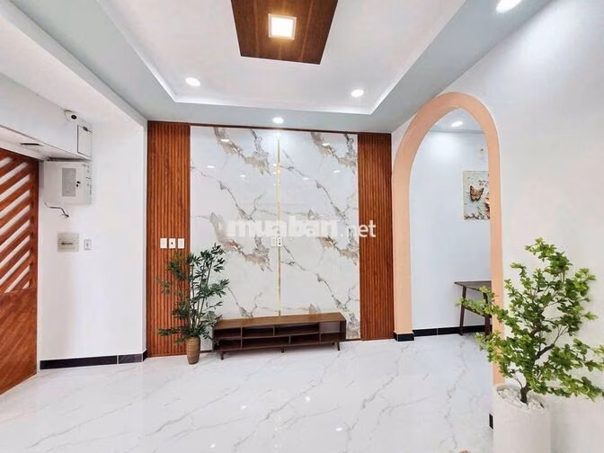 Nhỉnh 4 tỷ-nhà mới đẹp Lê Văn Quới 80m2-3pn- Hẻm xe hơi-full nội thất.