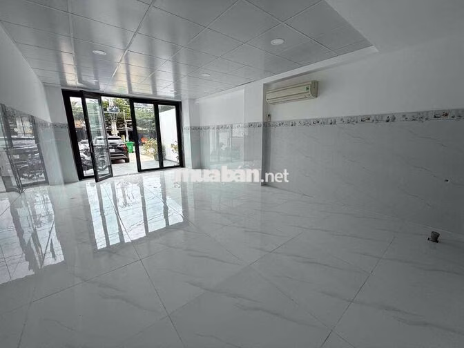 CHO THUÊ MẶT BẰNG KINH DOANH Ở MẶT TIỀN ĐƯỜNG VƯỜN LÀI , Q12