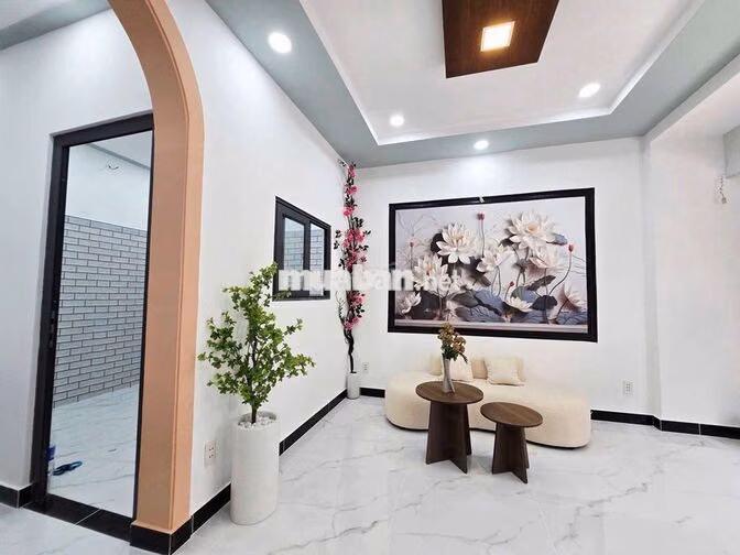 Nhỉnh 4 tỷ-nhà mới đẹp Lê Văn Quới 80m2-3pn- Hẻm xe hơi-full nội thất.
