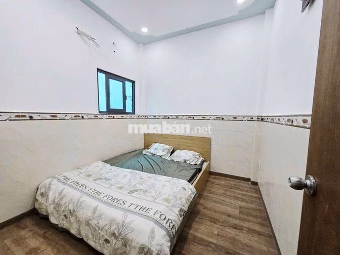Nhỉnh 4 tỷ-nhà mới đẹp Lê Văn Quới 80m2-3pn- Hẻm xe hơi-full nội thất.