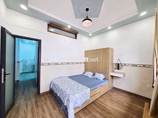 Nhỉnh 4 tỷ-nhà mới đẹp Lê Văn Quới 80m2-3pn- Hẻm xe hơi-full nội thất.