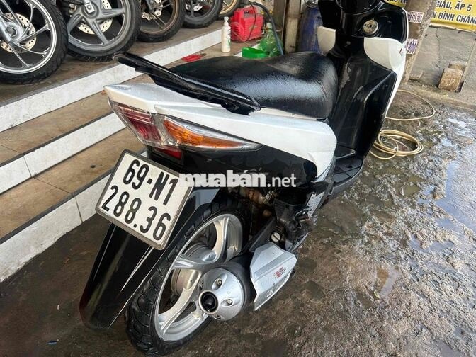 Luvias FI 2015 xe đẹp biển vip 69N1-288.36
