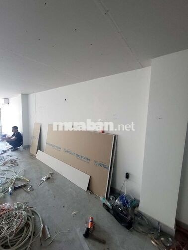 cần 1 thợ ốp tường 3 ngày Hải Châu 