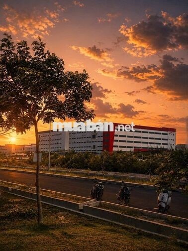 CẦN TUYỂN 200 NAM NỮ LĐPT LẮP RÁP ĐIỆN TỬ 