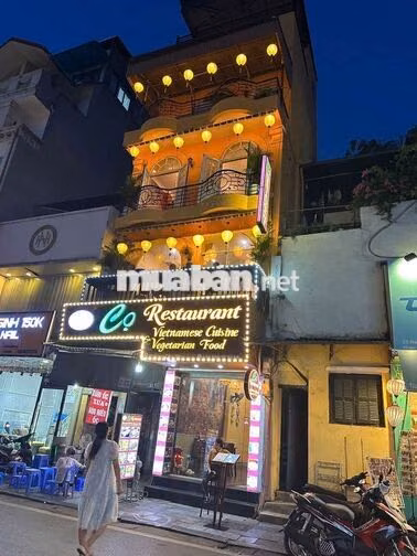 [LÀM NGAY, BAO ĂN Ở] 5 NHÂN VIÊN ORDER HÀNG KHÔNG