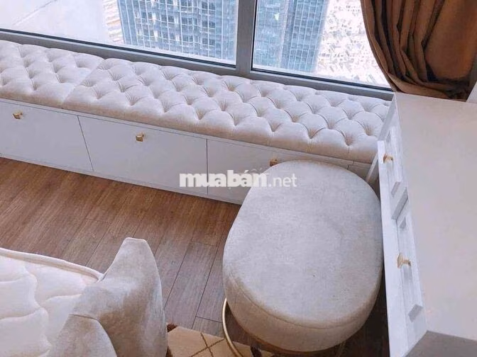 Cần cho thuê căn 2pn Toà Landmark 2, ưu tiên vào sớm