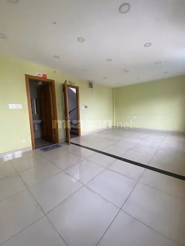 CHÍNH CHỦ CHO THUÊ NHÀ MẶT TIỀN ĐƯỜNG KINH DƯƠNG VƯƠNG