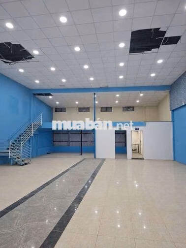 mặt tiền 12x30. Kinh doanh buôn bán. Q12