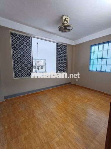 NHÀ GÓC HXH NGUYỄN KIỆM, PN, 75M2 | 4 TẦNG | 4PN CHỈ 75TR THƯƠNG LƯỢNG