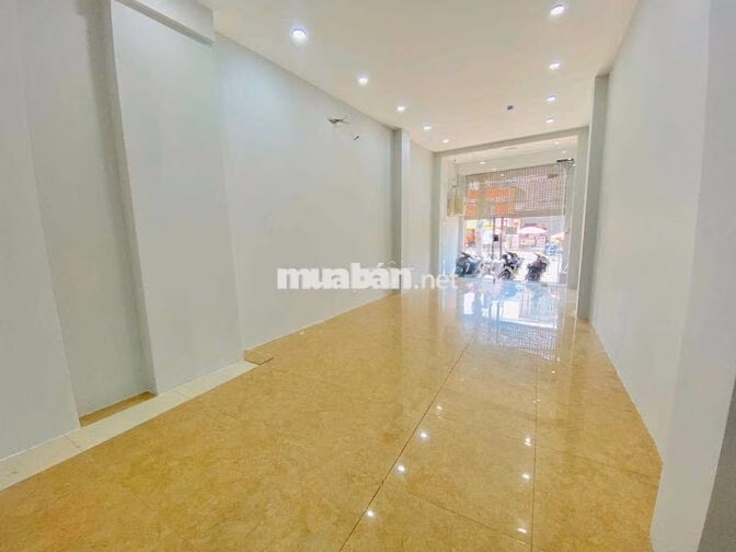 CHO THUÊ MẶT BẰNG RIÊNG BIỆT 3X15M - SÁT BÊN CHỢ TÂN MỸ SẦM UẤT Q7