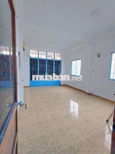 NHÀ GÓC HXH NGUYỄN KIỆM, PN, 75M2 | 4 TẦNG | 4PN CHỈ 75TR THƯƠNG LƯỢNG