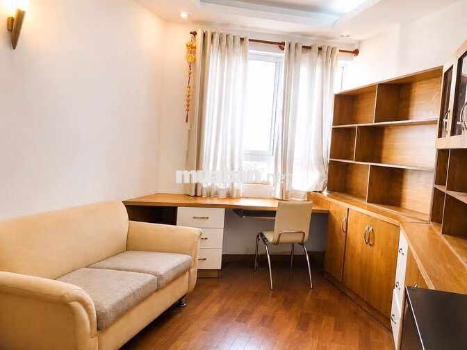 Giá Chính Chủ - Căn Hộ 2PN & 3PN Tại Hùng Vương Plaza - Full Nội Thất