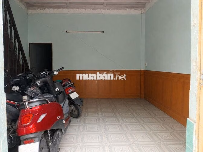 Chính chủ 1 lầu 2 phòng ngủ hẻm Nơ Trang Long công nhận đủ 32,3m2