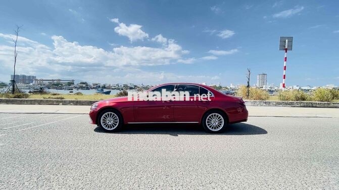 Mercedes-Benz E200 Exclusive 2021 Đỏ 58000 km