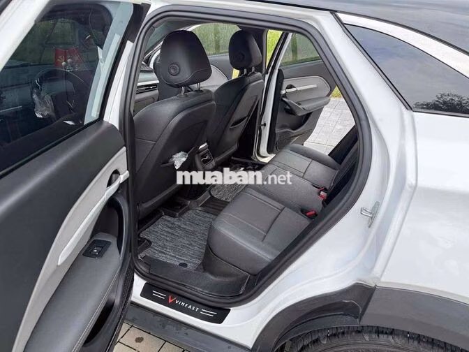 VinFast VF6 2025 Trắng 37000 km