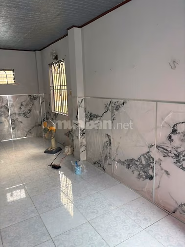 Cho thuê nguyên căn lầu suốt đường Trần Huy Liệu, Phường Phú Nhuậ