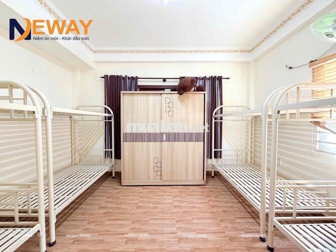 TRỐNG VÀI GIƯỜNG KTX ĐI BỘ QUA ĐH CÔNG THƯƠNG - MỚI XÂY