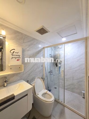Căn hộ rộng giá rẻ 2PN 2WC 88m2 chỉ 19tr Garden Gate gần cv Gia Định