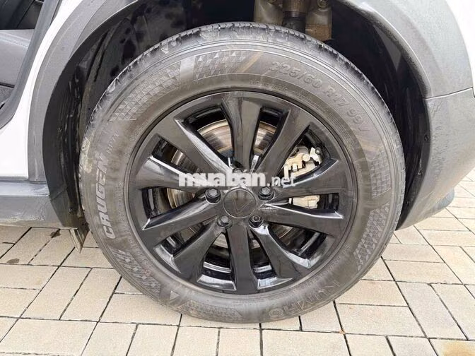 VinFast VF6 2025 Trắng 37000 km