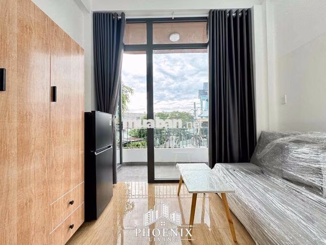 STUDIO MỚI XÂY BAN CÔNG FULL NỘI THẤT - CÁCH ĐH GTVT 3 PHÚT DI CHUYỂN