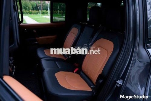 Xe LandRover Defender 110 P400 3.0 AT 2023