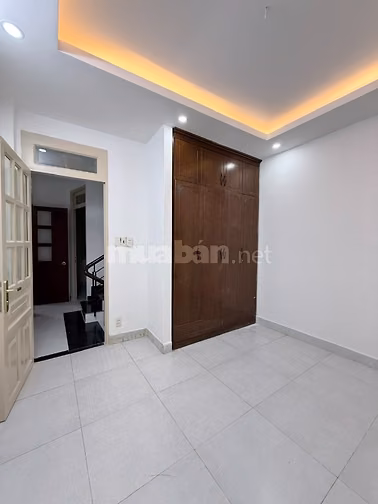 CHO THUÊ NGUYÊN TẦNG LẦU 2 – ĐƯỜNG 100 BÌNH THỚI, QUẬN 11