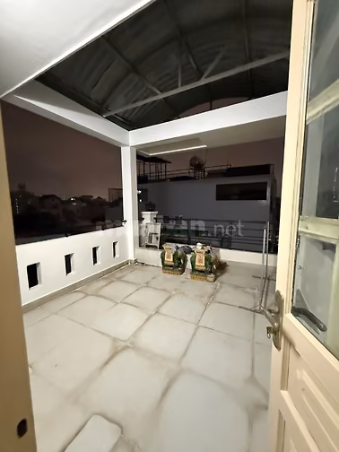 CHO THUÊ NGUYÊN TẦNG LẦU 2 – ĐƯỜNG 100 BÌNH THỚI, QUẬN 11