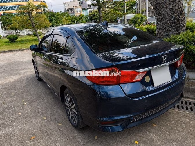 Honda City TOP 2018 Xanh 11 vạn KM