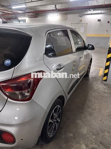 Hyundai Grand i10 2018 1.2 MT Bạc