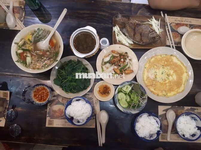 Tuyển dụng nhân viên giữ xe
