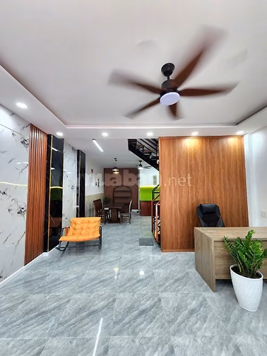 BÁN NHÀ ĐẸP ĐƯỜNG CHIẾN LƯỢC  – GIÁP TÊN LỬA 