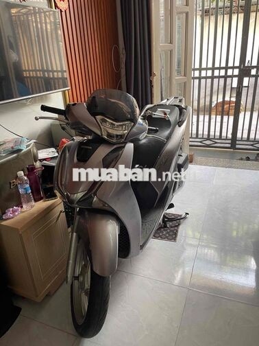 Honda SH 125VN 2017 Xám 28963 km