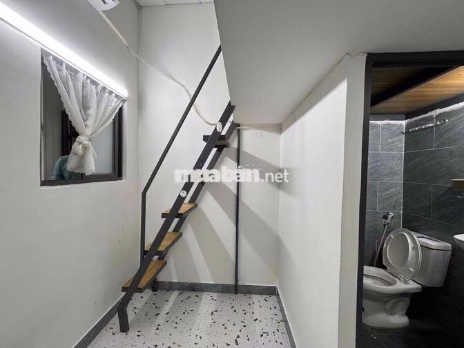 DUPLEX CỬA SỔ ĐÓN NẮNG FULL NỘI THẤT NGAY LĂNG CHA CẢ - TÂN BÌNH