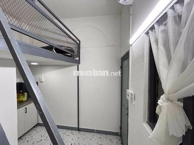 DUPLEX CỬA SỔ ĐÓN NẮNG FULL NỘI THẤT NGAY LĂNG CHA CẢ - TÂN BÌNH