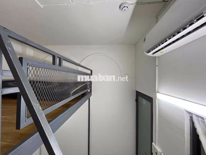 DUPLEX CỬA SỔ ĐÓN NẮNG FULL NỘI THẤT NGAY LĂNG CHA CẢ - TÂN BÌNH