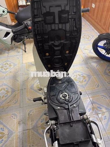 Honda Dream 2011 Trắng Việt Nam