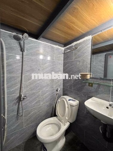 DUPLEX CỬA SỔ ĐÓN NẮNG FULL NỘI THẤT NGAY LĂNG CHA CẢ - TÂN BÌNH