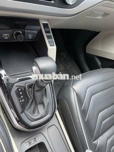 KIA CARENS 2024 7 chỗ Trắng 45.000 km