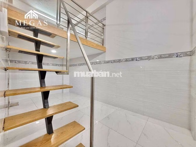🔥PHÒNG GÁC CAO CẤP_THANG MÁY_FREE DỊCH VỤ_GẦN CV HOÀNG VĂN THỤ🏡