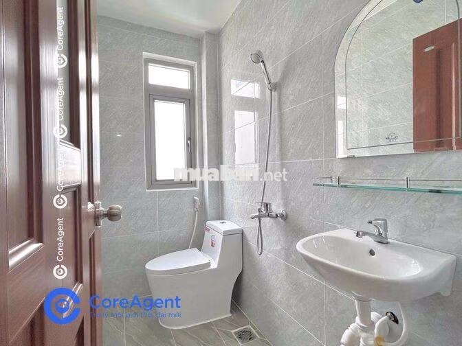 Studio cửa sỏ trời FULL NỘI THẤT ngay Hoà Bình - Đầm Sen - Tô Hiệu