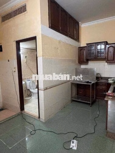 CHO THUÊ NHÀ HẺM XE HƠI NGUYỄN ĐÌNH CHIỂU - 4.5x10 - 2PN - 3WC