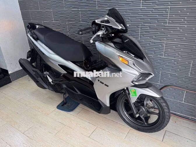 Honda Air Blade 125 4Val 2022 Xám Lamborghini