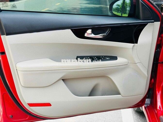 Kia Cerato 1.6 Luxury 2020 Đỏ 80000 km