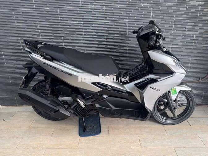 Honda Air Blade 125 4Val 2022 Xám Lamborghini