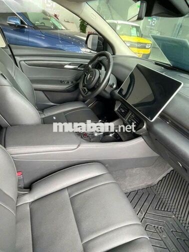 VinFast VF8 Eco AWD 2023 Đen 48000 Km