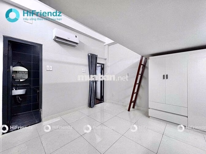 Phòng trọ GÁC XÉP có BAN CÔNG SAU cạnh trường đại học UEF, Hutech